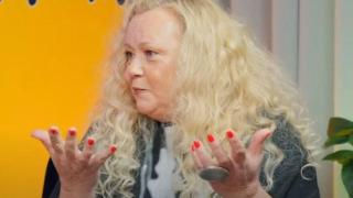 ШОК! Наталия Симеонова превърна „Море от любов“ в бизнес за богаташи – 1000 евро за любовно послание!