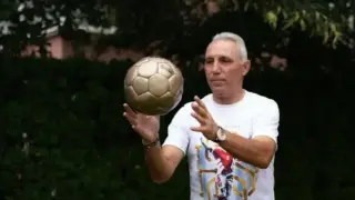 Стоичков прибира 1 милион евро от шоу