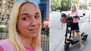 След като кръцна члена си, Емили Тротинетката залюби мощна румънка