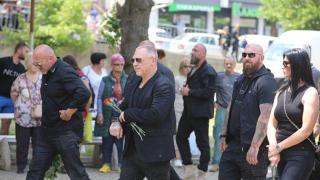 Баретата влачи КОНПИ за 4 бона вече трета година