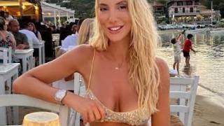 Млад левент утешава Маги Томова след раздялата й с Ергена Калоян