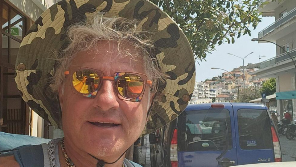Къци Вапцаров снима затъмнението