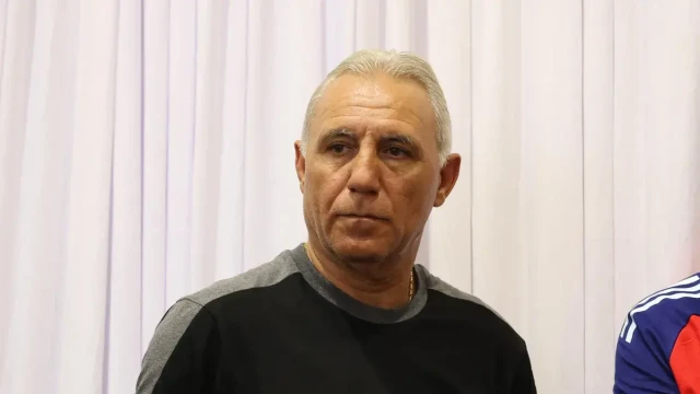 Стоичков иска да затъмни "Гунди"