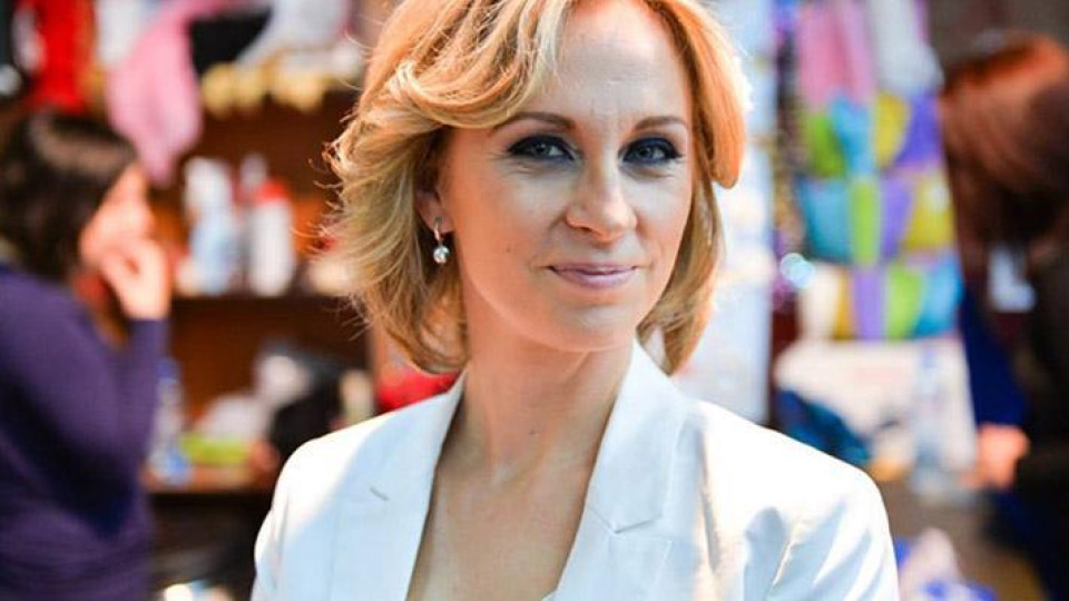 Пълна мистерия: Защо водещата на „Съдебен спор“ каза „Обичам те“ чак на 30 години?