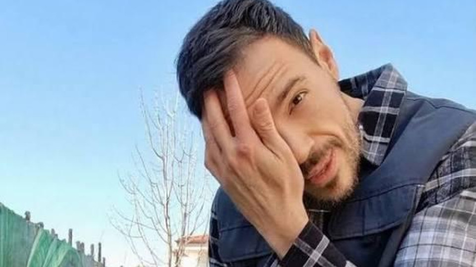 Даниел Петканов си присади коса... за кой ли път?