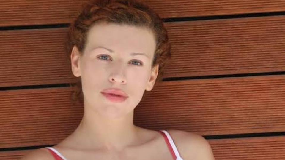 Ева Тепавичарова стряска с пиянска песен