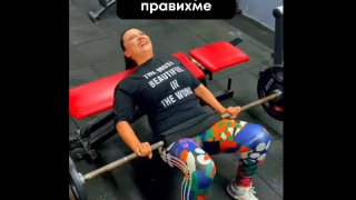 Оля Малинова тръгна на фитнес