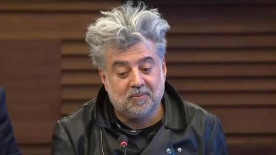 Митовски стяга грандиозна изложба