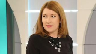 Племенницата на Лидия Ковачева в любов с по-млад мъж! Евгения Атанасова отвори нова страница в БНТ