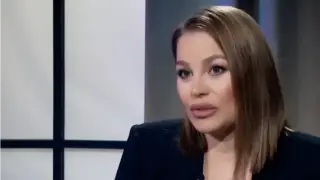 Деси Слава шашна с кулинарни признания: От малка ям бъбреци и тестиси!